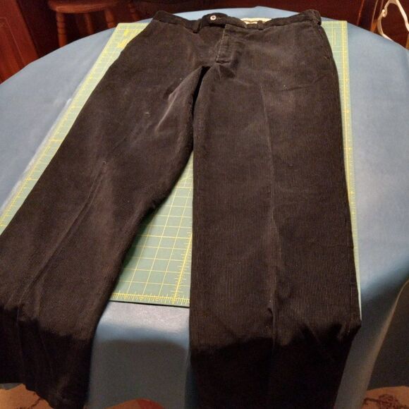 NWT Savane Cords, Flat front, Black